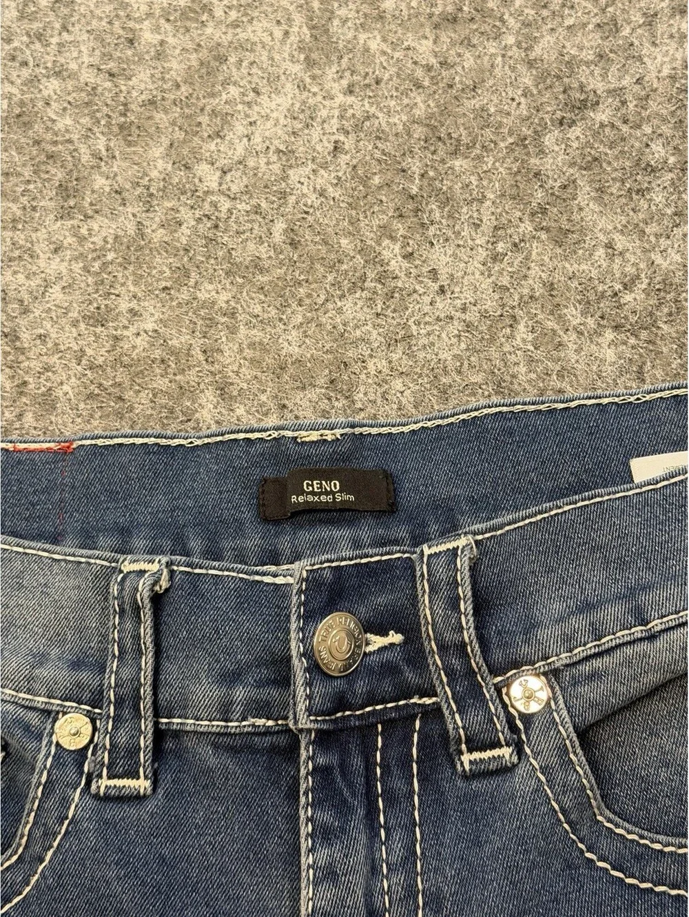 True Religion Geno Relaxed Slim Mens Jeans Sz 33x30 Blue Stretch Straight Denim